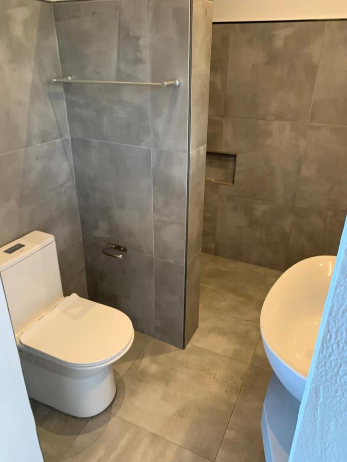 Crown Malapascua Hotell Eksteriør bilde
